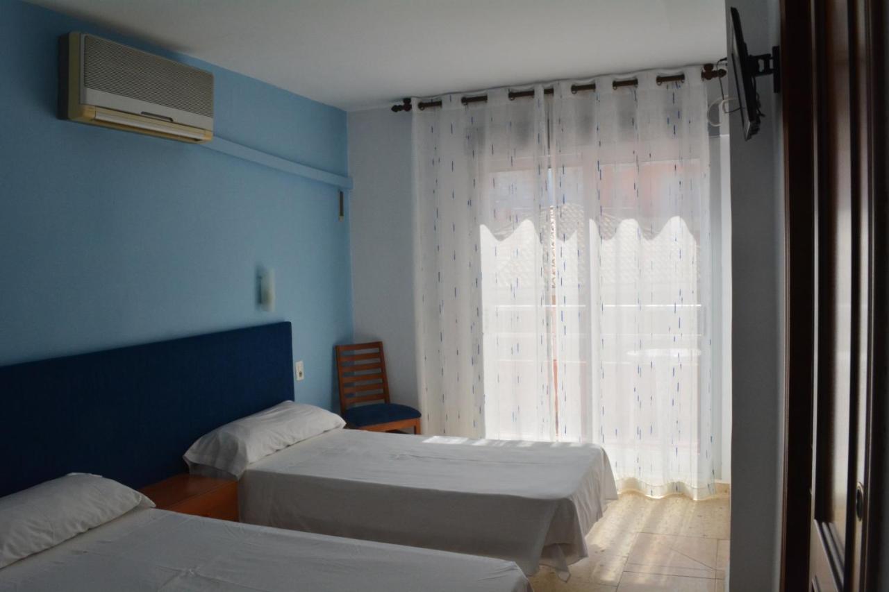 קויירה Hotel L'Escala מראה חיצוני תמונה