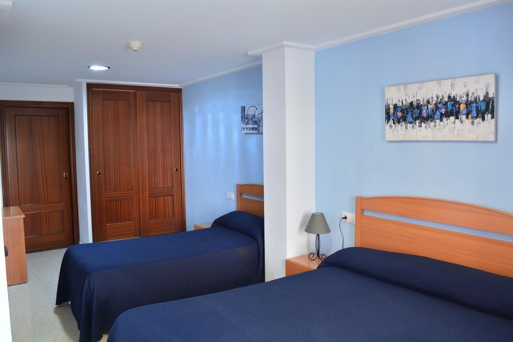 קויירה Hotel L'Escala מראה חיצוני תמונה